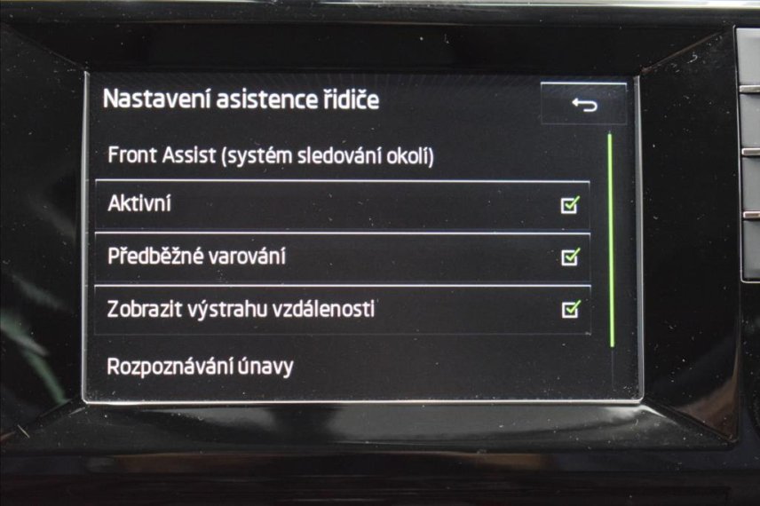 Škoda Superb galerie