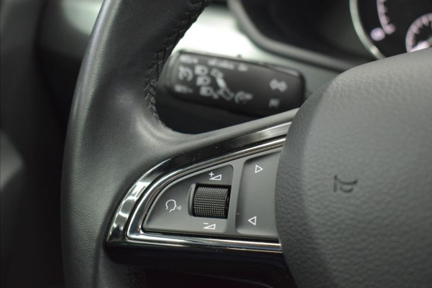 Škoda Superb galerie