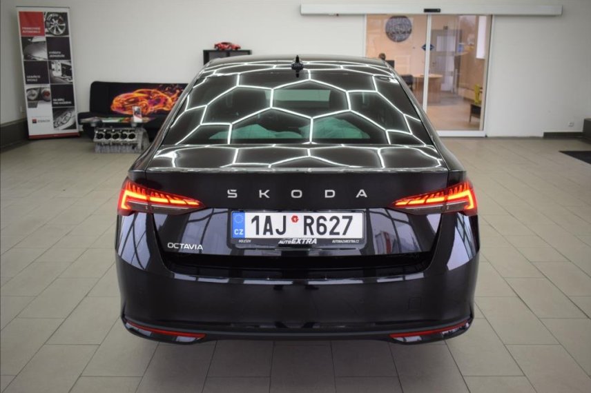 Škoda Octavia galerie