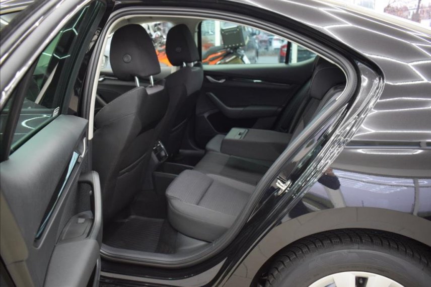 Škoda Octavia galerie