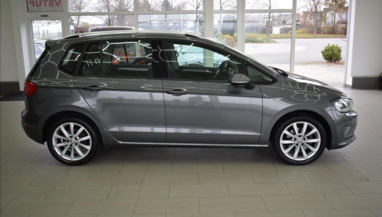 Volkswagen Golf Sportsvan