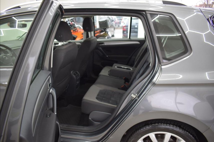 Volkswagen Golf Sportsvan galerie