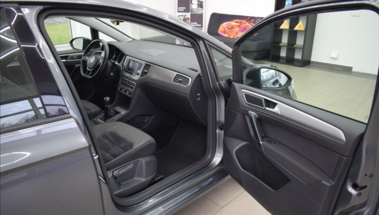 Volkswagen Golf Sportsvan