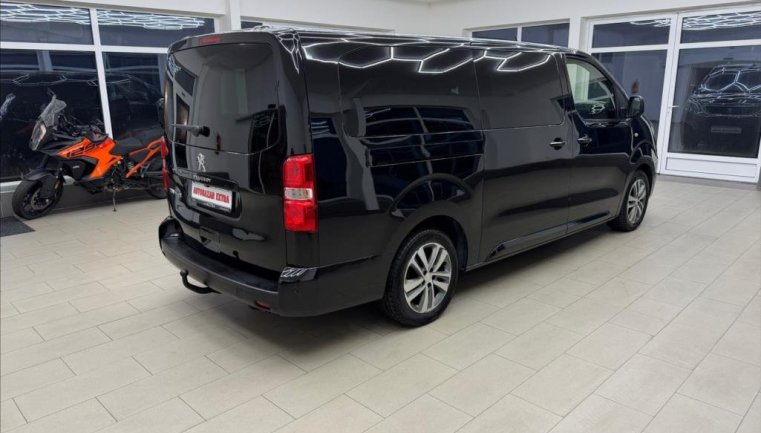 Peugeot Traveller