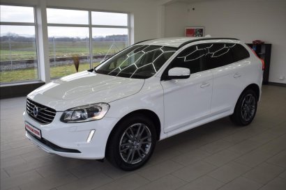 Volvo XC60 2,4 D4, AWD,XEN,NAVI,servis,