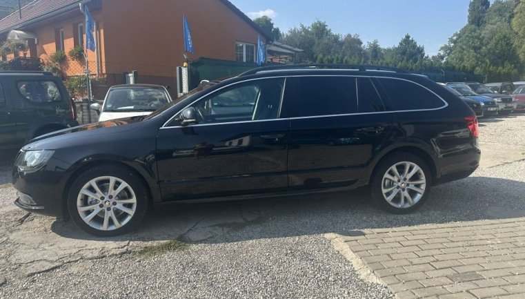 Škoda Superb
