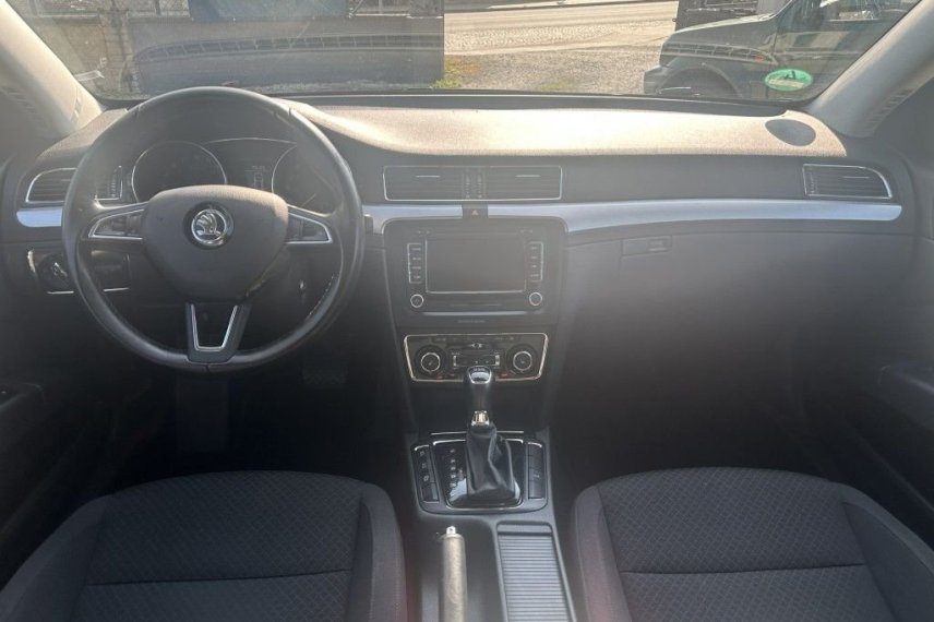 Škoda Superb galerie