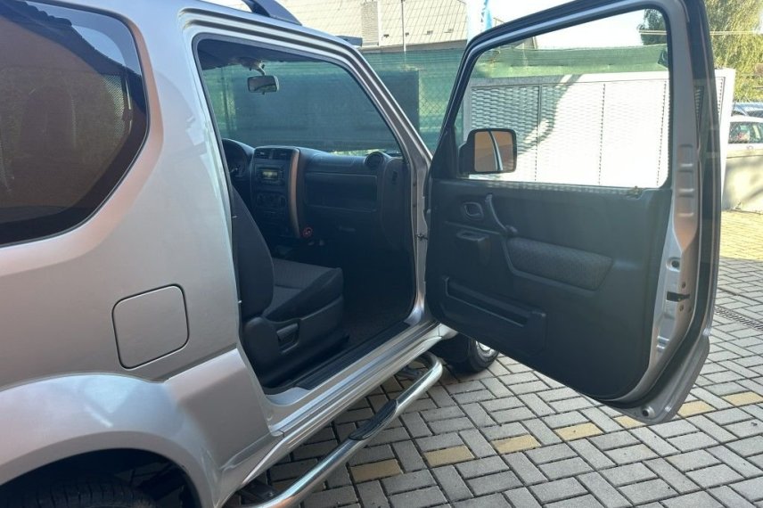 Suzuki Jimny galerie