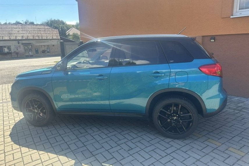 Suzuki Vitara galerie