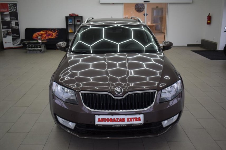 Škoda Octavia galerie