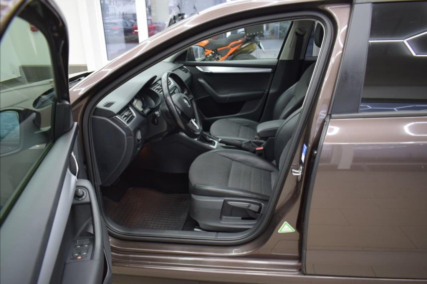 Škoda Octavia galerie