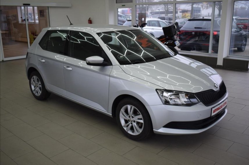 Škoda Fabia galerie