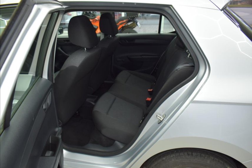 Škoda Fabia galerie