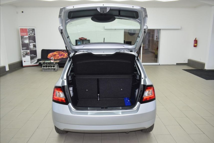 Škoda Fabia galerie