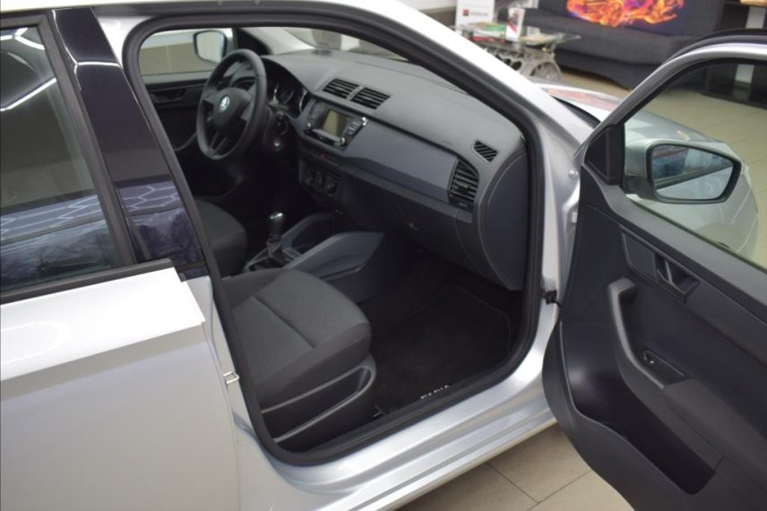 Škoda Fabia galerie