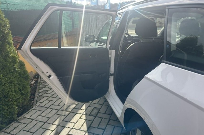 Škoda Fabia galerie