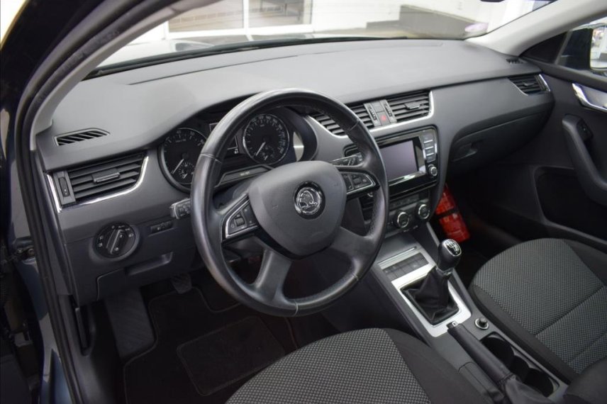 Škoda Octavia galerie