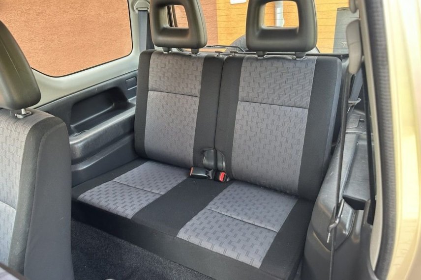 Suzuki Jimny galerie