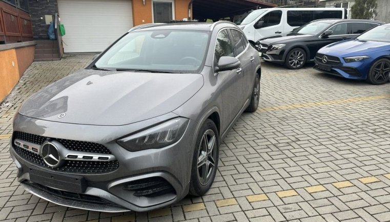 Mercedes-Benz GLA