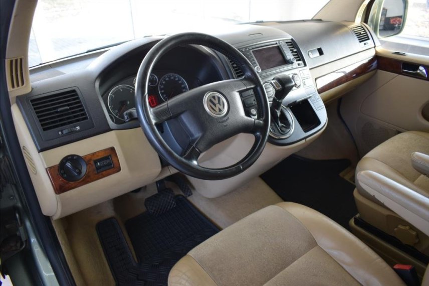 Volkswagen Multivan galerie