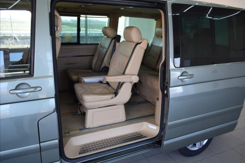 Volkswagen Multivan galerie