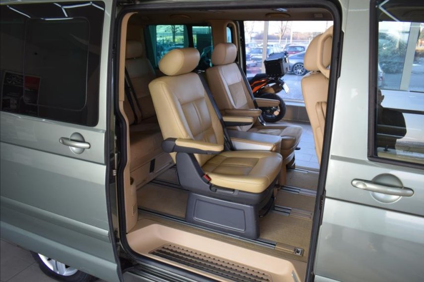 Volkswagen Multivan galerie