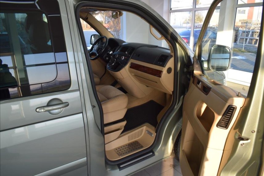 Volkswagen Multivan galerie