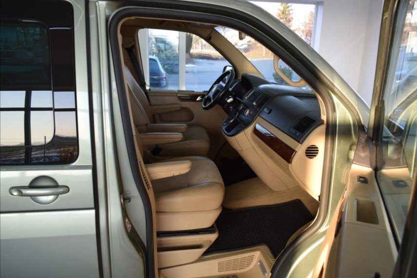 Volkswagen Multivan galerie