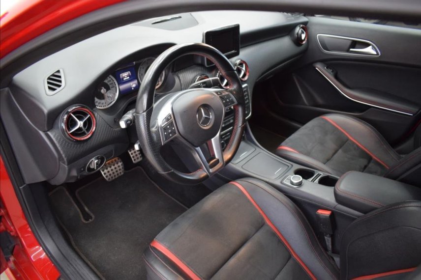 Mercedes-Benz Třídy A galerie