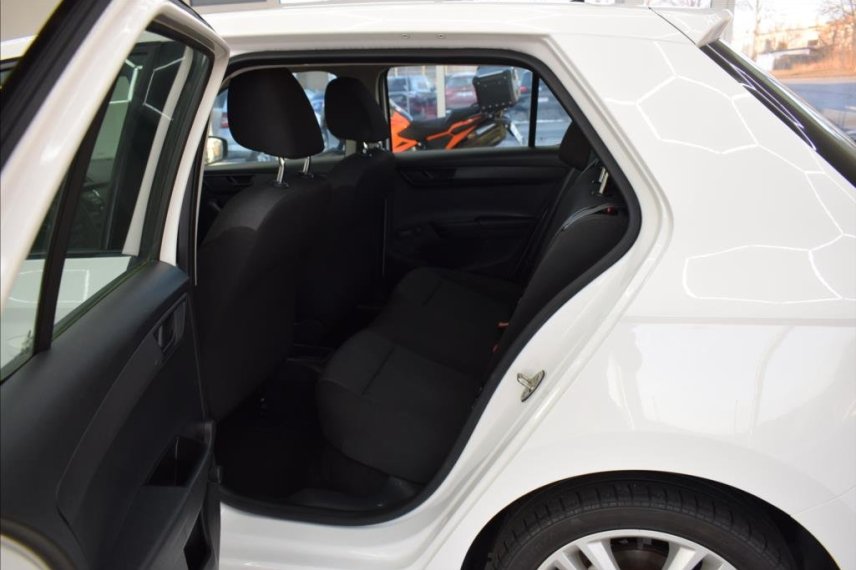 Škoda Fabia galerie