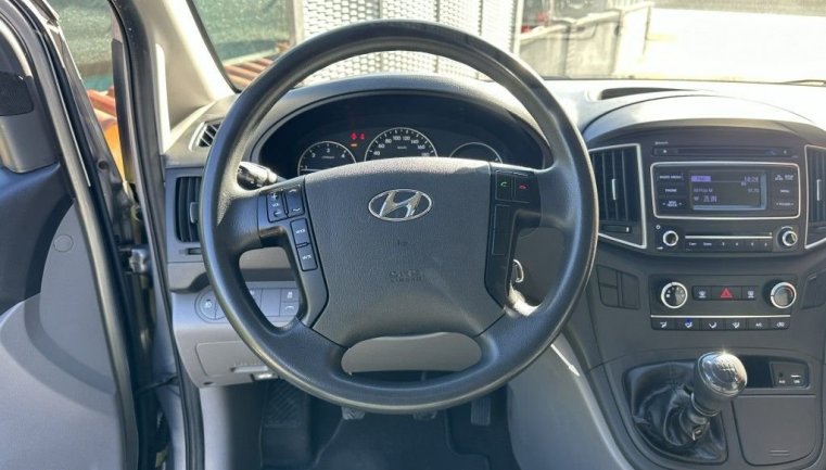 Hyundai H 1