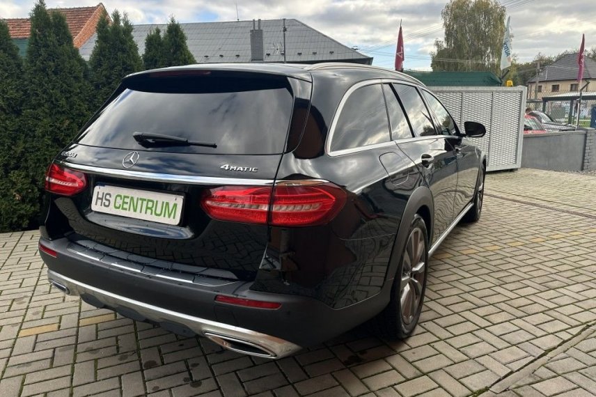 Mercedes-Benz Třídy E galerie