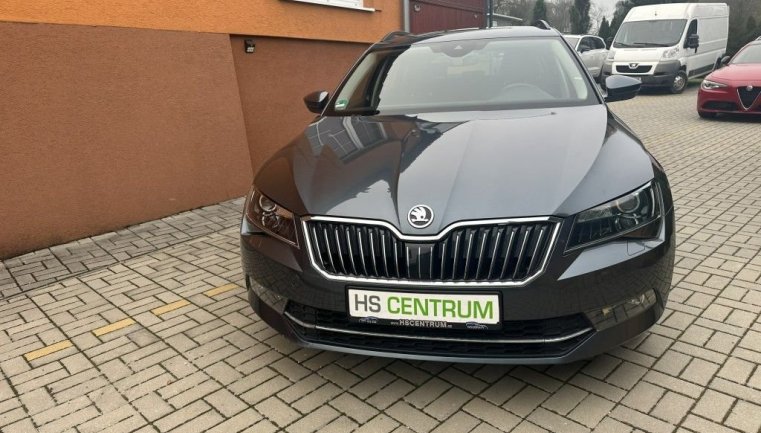 Škoda Superb