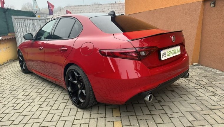 Alfa Romeo Giulia