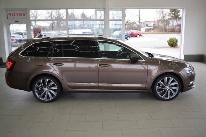 Škoda Octavia galerie