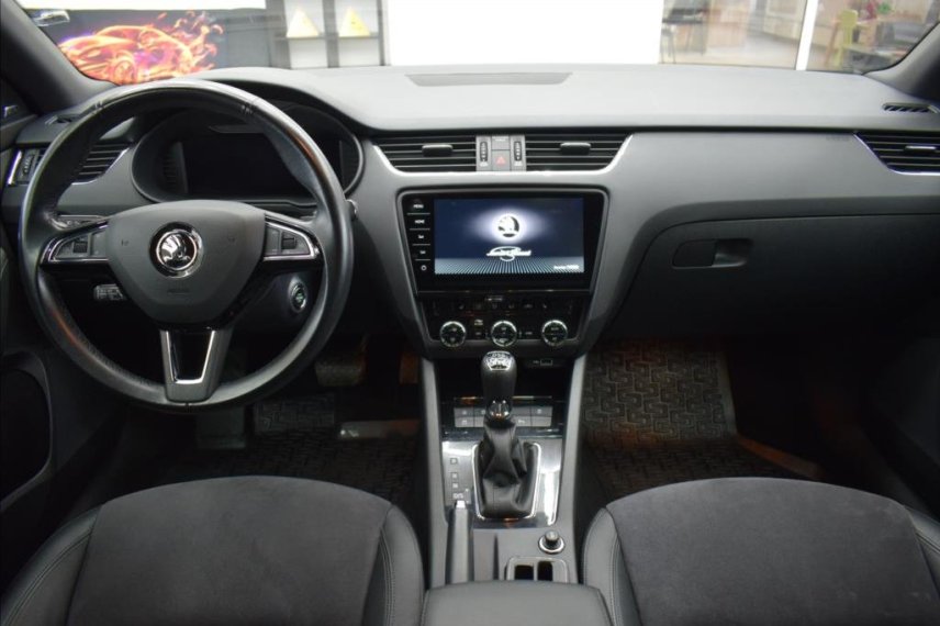 Škoda Octavia galerie