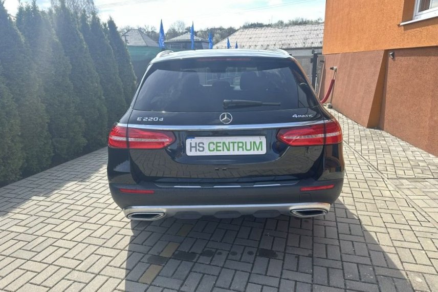 Mercedes-Benz Třídy E galerie