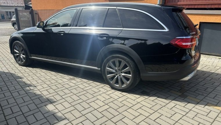 Mercedes-Benz Třídy E