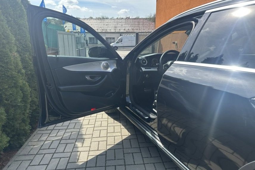 Mercedes-Benz Třídy E galerie
