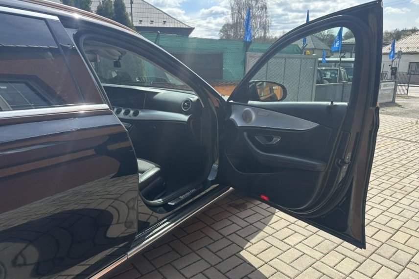 Mercedes-Benz Třídy E galerie