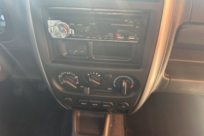 Suzuki Jimny galerie