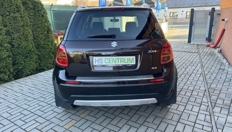 Suzuki SX4