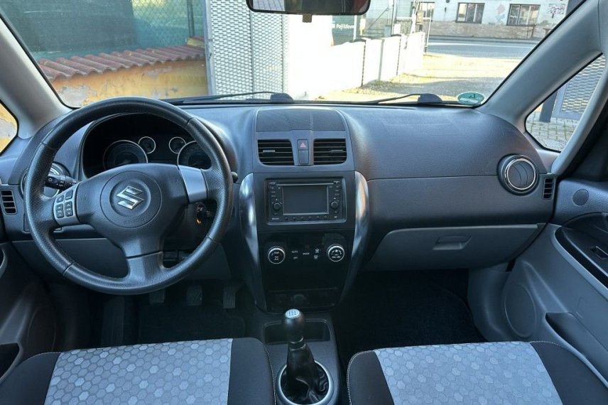 Suzuki SX4 galerie