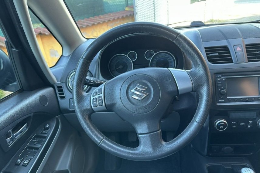 Suzuki SX4 galerie