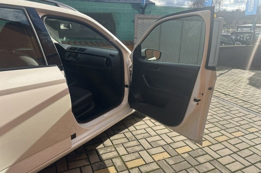 Škoda Fabia galerie