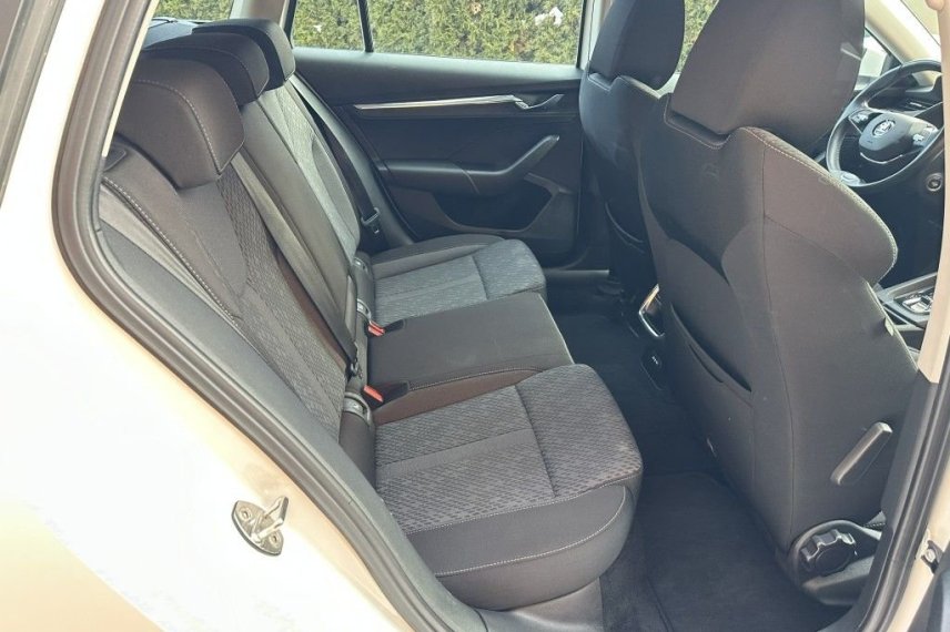 Škoda Octavia galerie