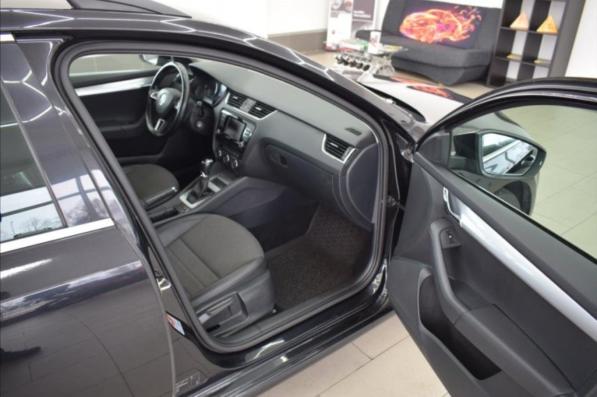 Škoda Octavia galerie