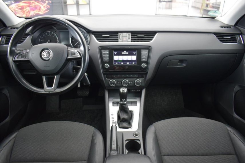 Škoda Octavia galerie