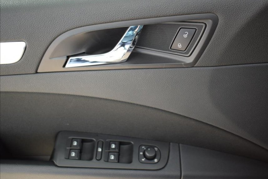 Škoda Superb galerie