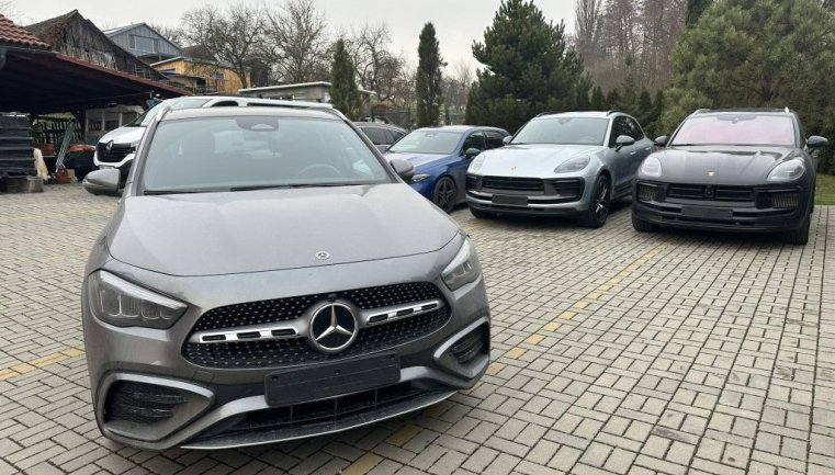 Mercedes-Benz GLA